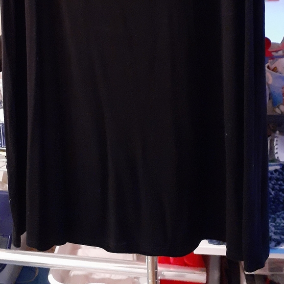 Top/Tunic - Picture 3 of 9